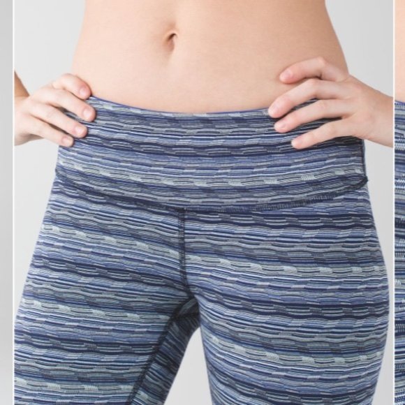 EUC LULULEMON Wunder Under Mid Rise Leggings - Picture 5 of 14